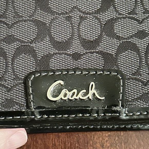 COACH y2k Black Signature Canvas Small CardHolder Wallet - Picture 11 of 11